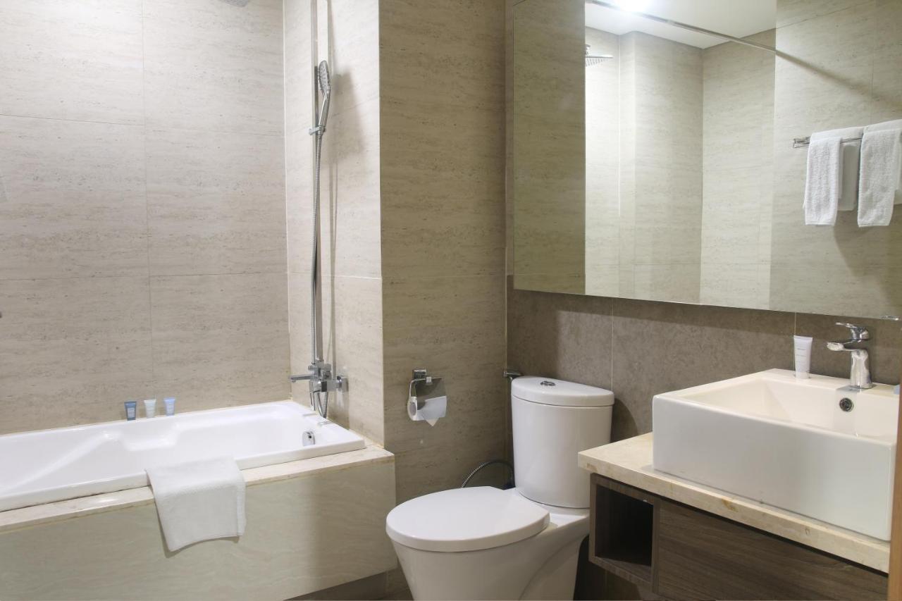 Graha Makara Suite Hotel & Residence Cikarang Dış mekan fotoğraf